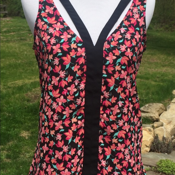 Candies Floral Sleeveless Top Extra Small - Picture 3 of 7